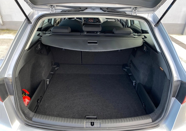 Seat Leon cena 34500 przebieg: 164252, rok produkcji 2018 z Kraków małe 667